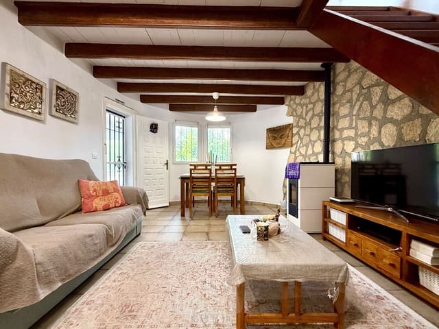 3 camera da letto Villetta Bifamiliare in vendita in Centro Urbano, Dénia con piscina garage - 315.000 € (Rif: 9489909)