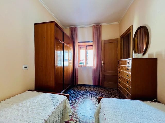 3 sovrum Hus till salu i Centro Urbano, Dénia - 296 000 € (Ref: 9489911)