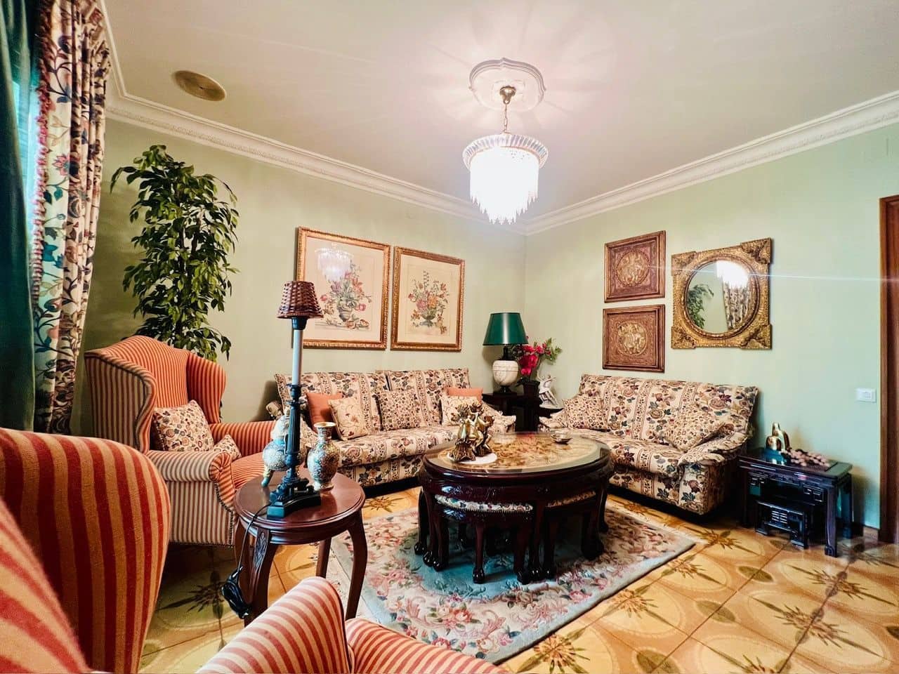 6 bedroom Flat for sale in Beniarbeig - € 199,999 (Ref: 9489913)