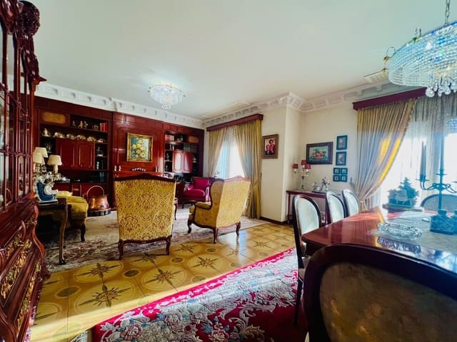 Piso de 6 habitaciones en Beniarbeig en venta - 199.999 € (Ref: 9489913)