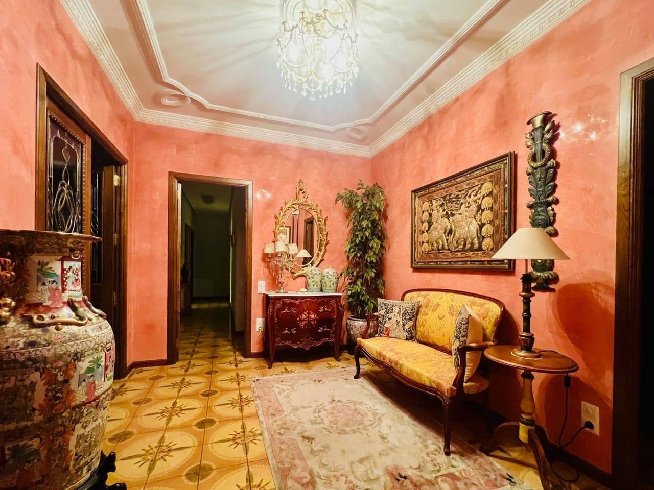 6 bedroom Flat for sale in Beniarbeig - € 199,999 (Ref: 9489913)