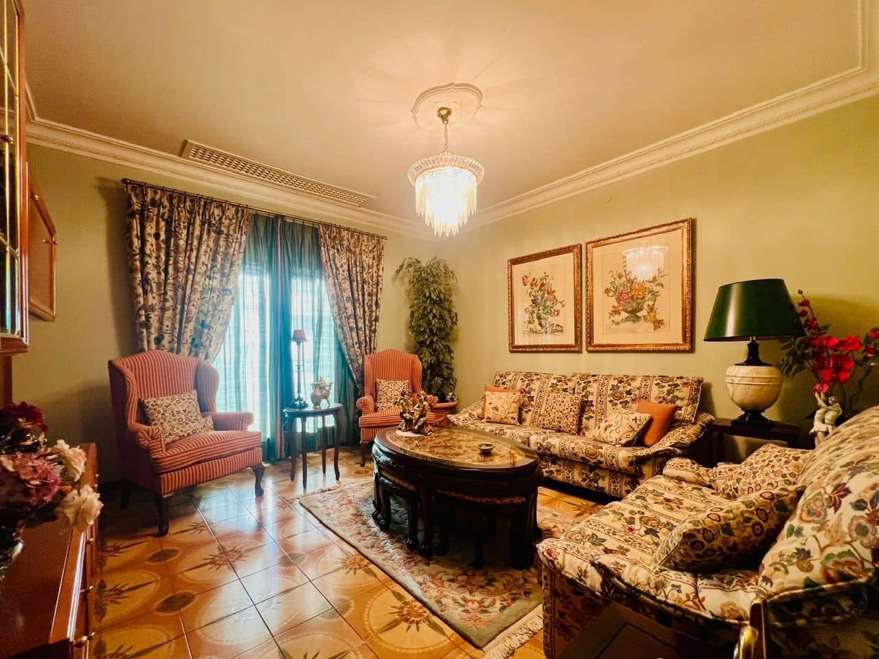 6 bedroom Flat for sale in Beniarbeig - € 199,999 (Ref: 9489913)