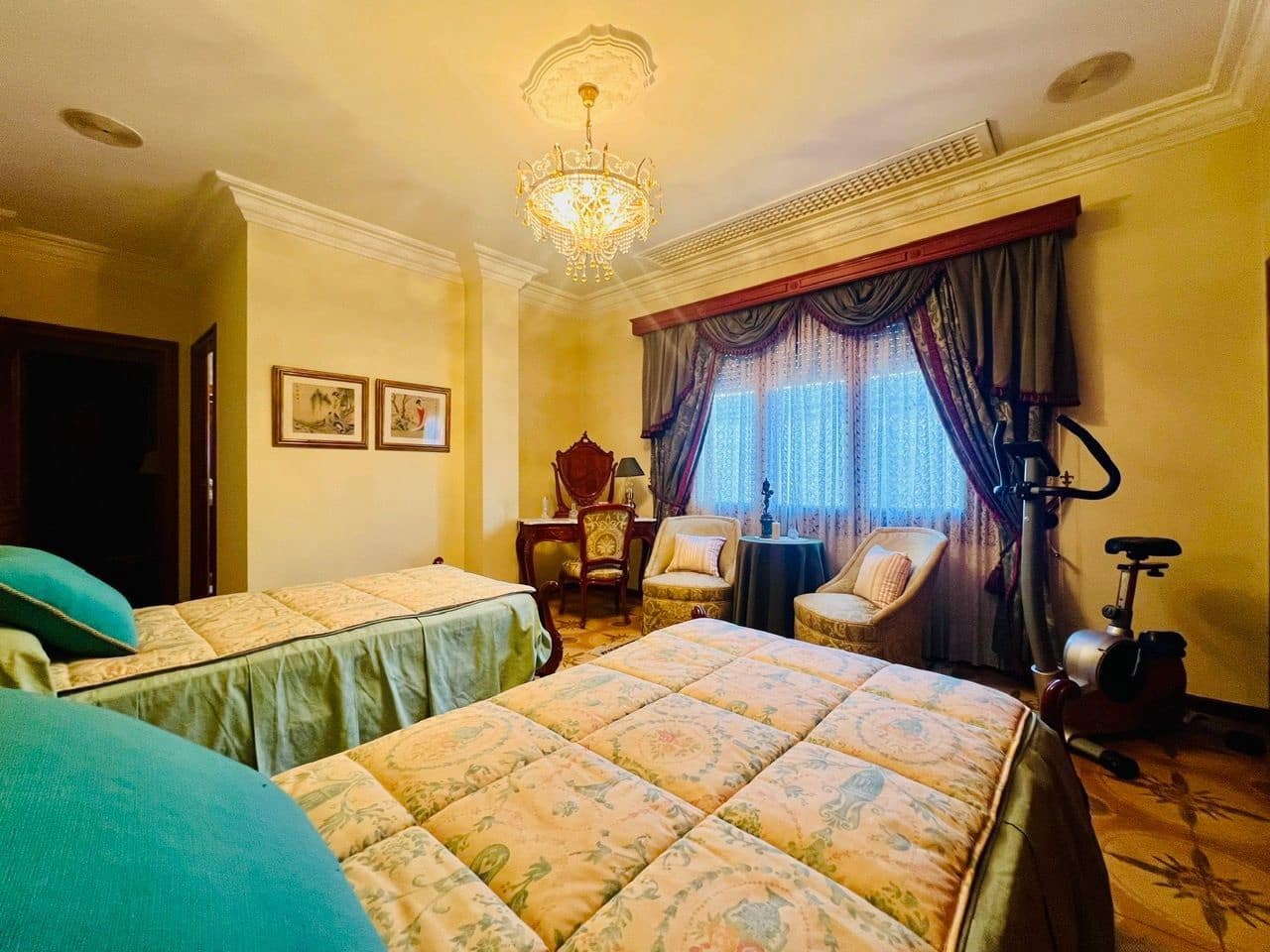 6 bedroom Flat for sale in Beniarbeig - € 199,999 (Ref: 9489913)