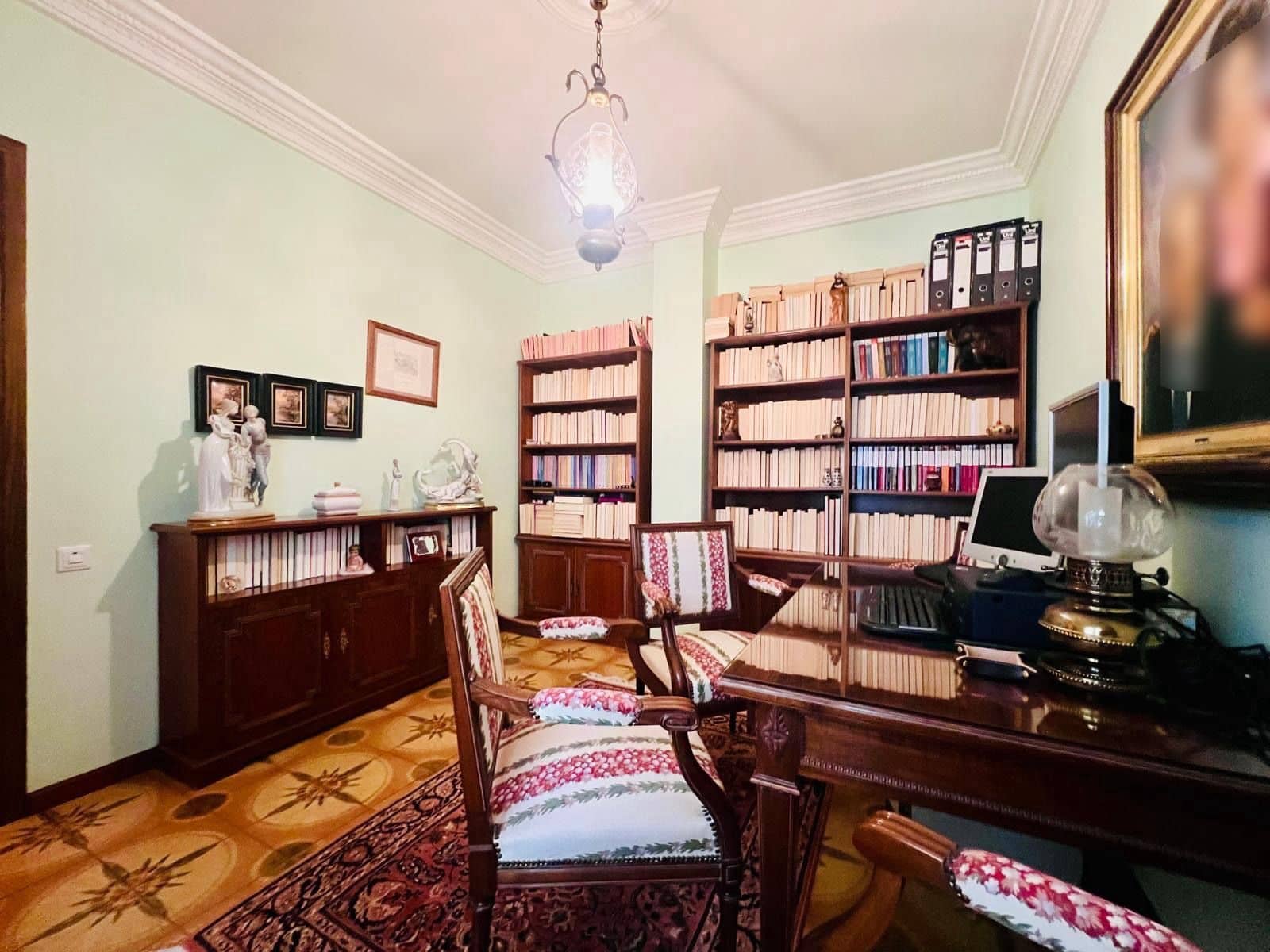 6 bedroom Flat for sale in Beniarbeig - € 199,999 (Ref: 9489913)