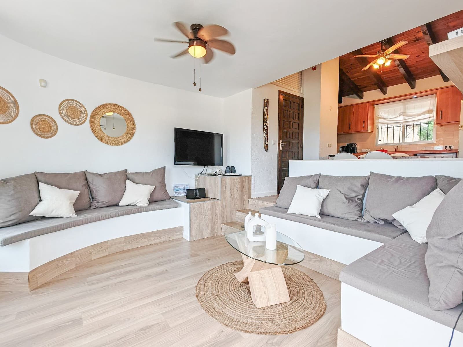 4 sypialnia Willa na sprzedaż w Denia z basenem garażem - 580 000 € (Ref: 9489919)