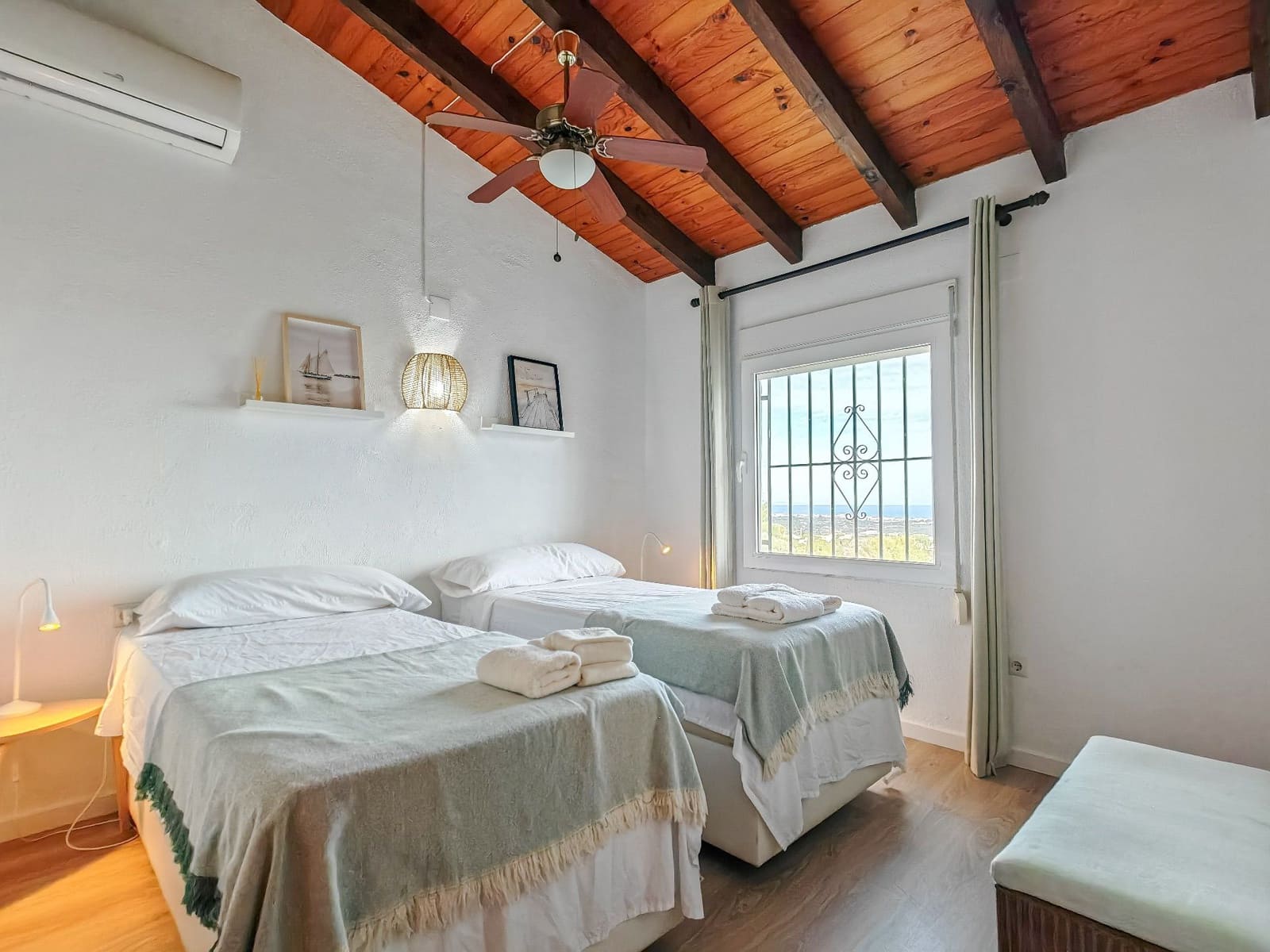 4 sypialnia Willa na sprzedaż w Denia z basenem garażem - 580 000 € (Ref: 9489919)