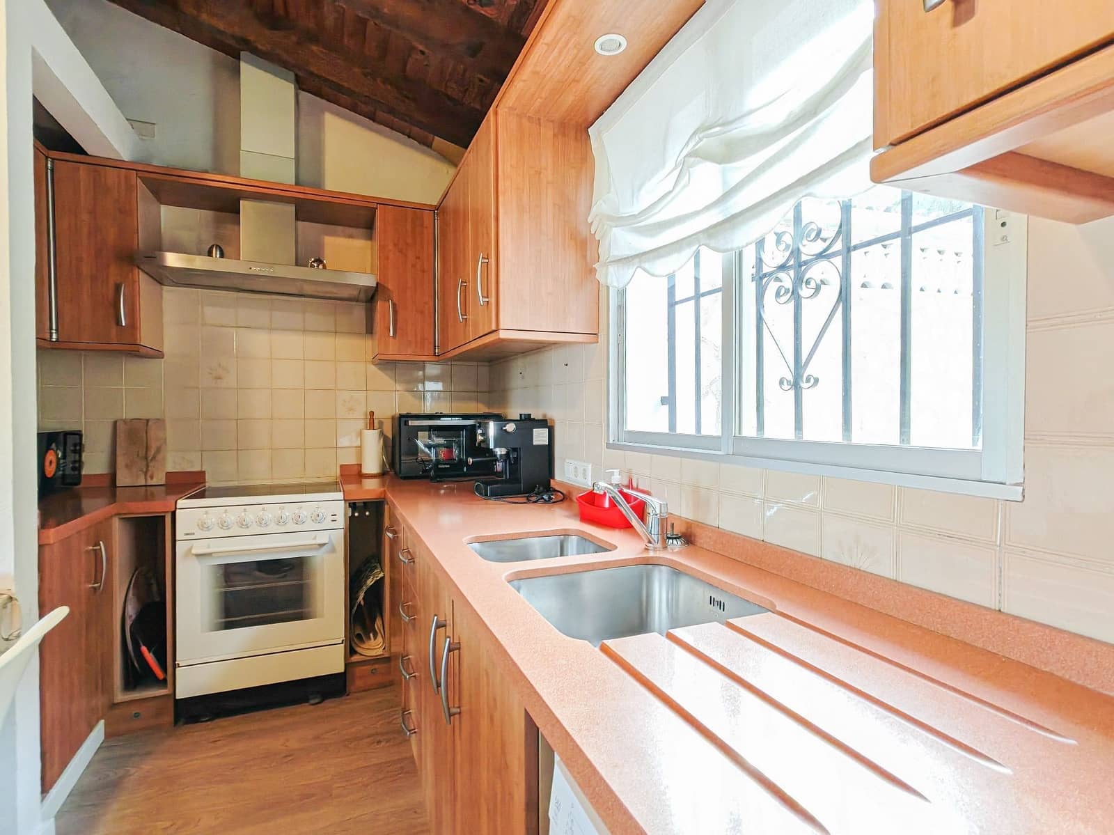 4 sypialnia Willa na sprzedaż w Denia z basenem garażem - 580 000 € (Ref: 9489919)