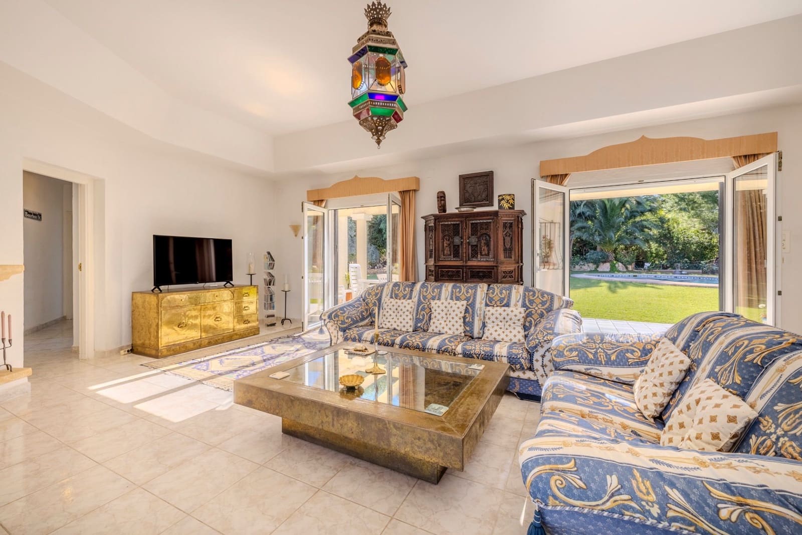 4 sovrum Villa till salu i Denia med pool garage - 950 000 € (Ref: 9489922)