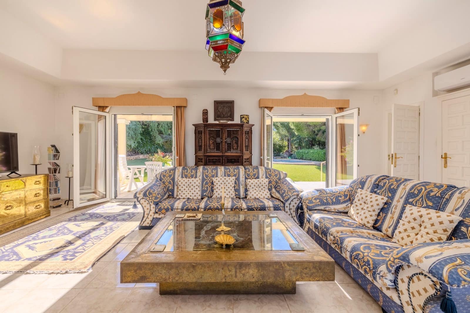 4 sovrum Villa till salu i Denia med pool garage - 950 000 € (Ref: 9489922)