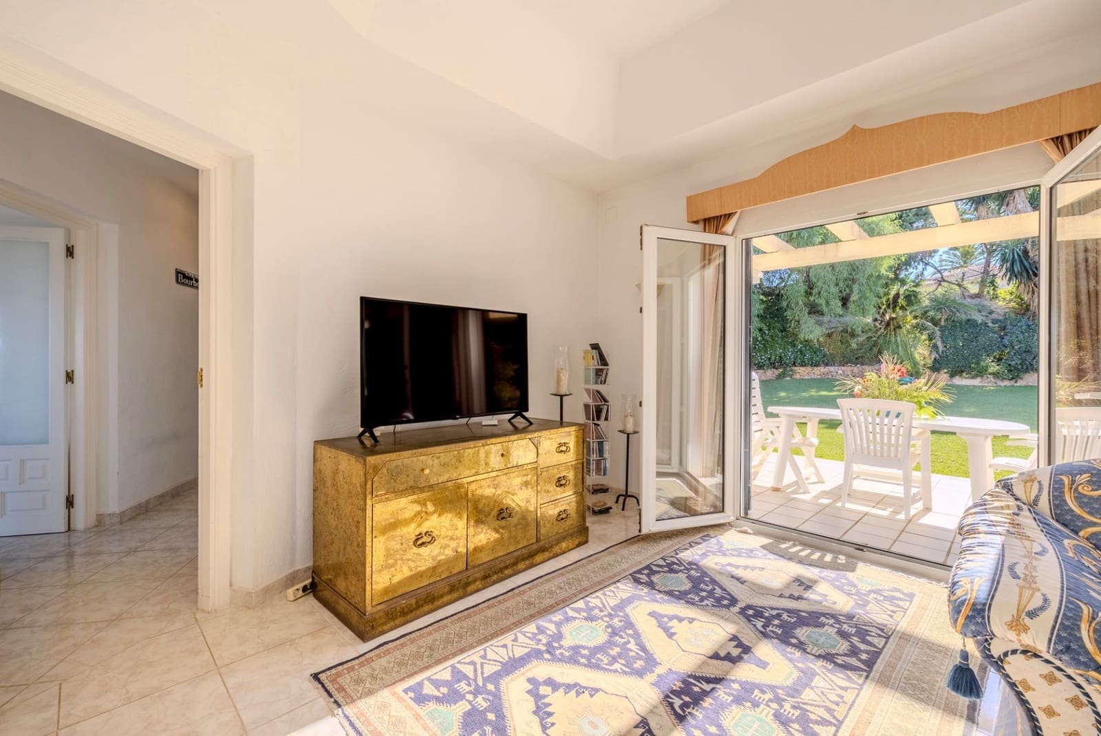 4 sovrum Villa till salu i Denia med pool garage - 950 000 € (Ref: 9489922)