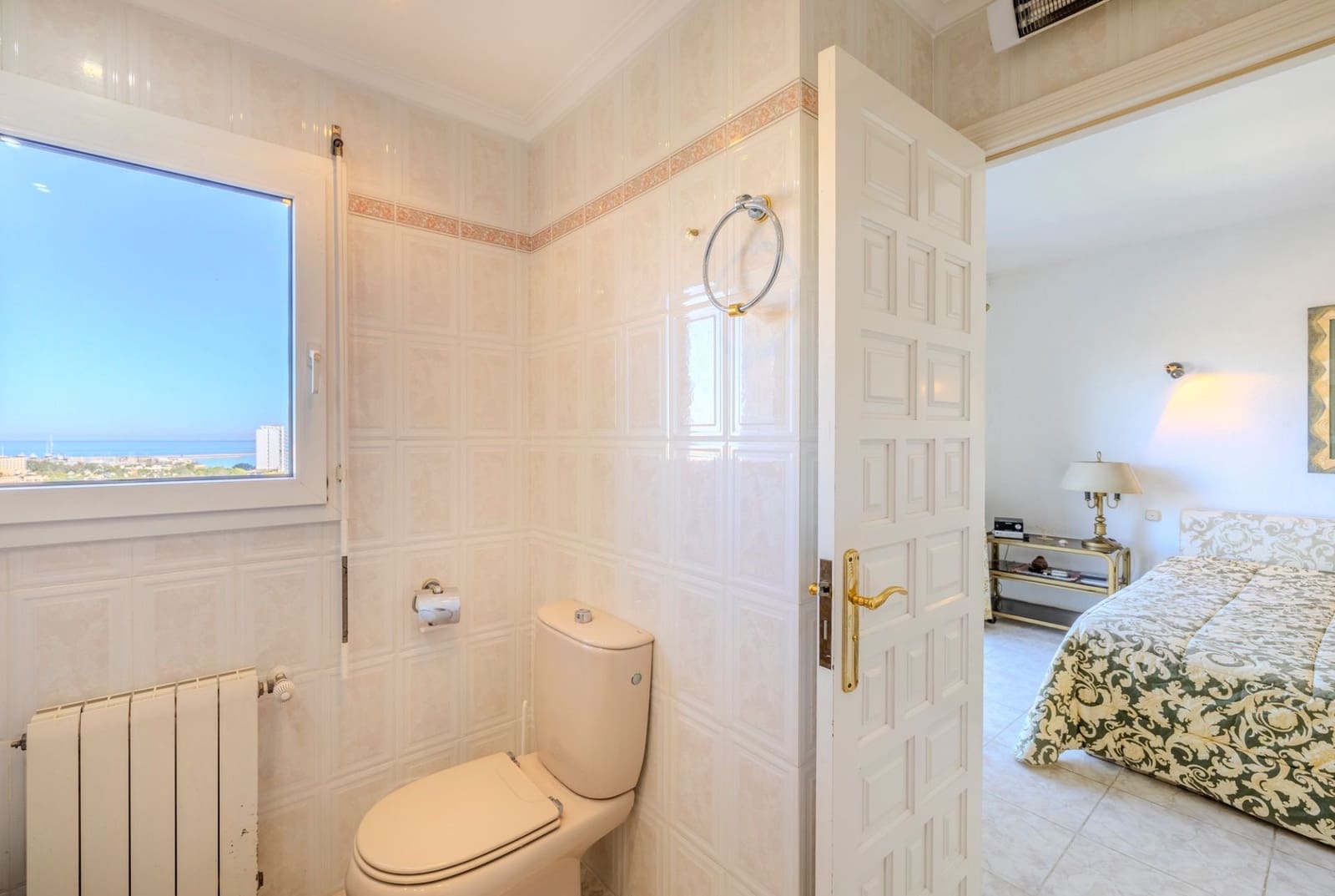 4 sovrum Villa till salu i Denia med pool garage - 950 000 € (Ref: 9489922)