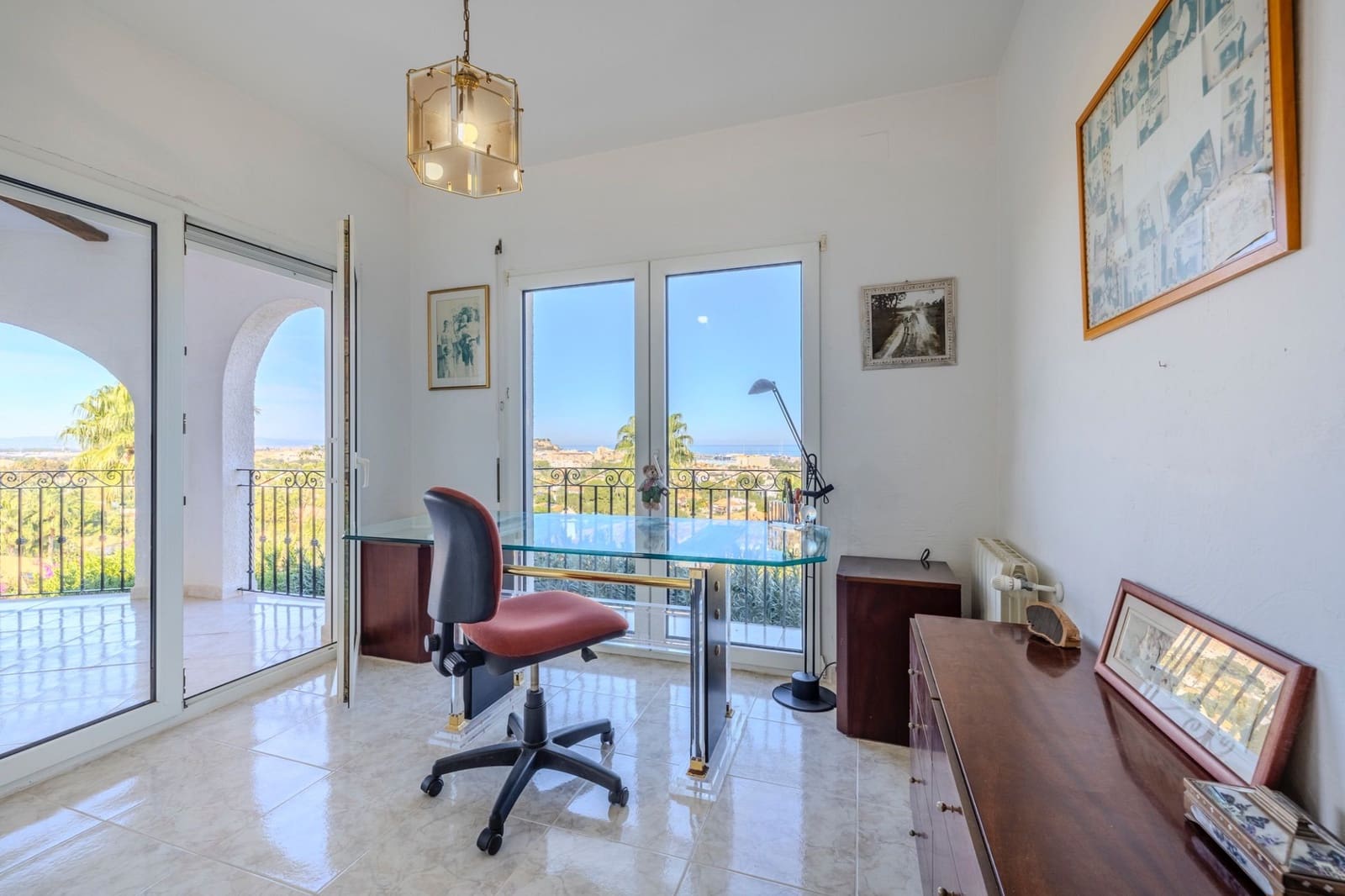 4 sovrum Villa till salu i Denia med pool garage - 950 000 € (Ref: 9489922)