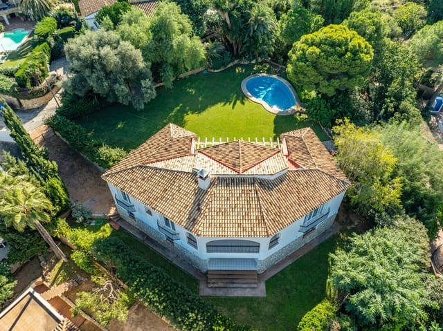 4 sovrum Villa till salu i El Montgó, Dénia med pool garage - 950 000 € (Ref: 9489922)