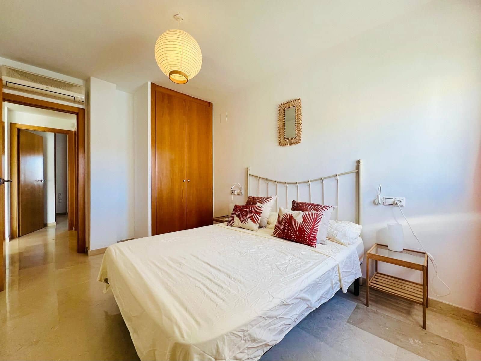 2 bedroom Apartment for sale in Oliva with pool garage - € 220,000 (Ref: 9489923)