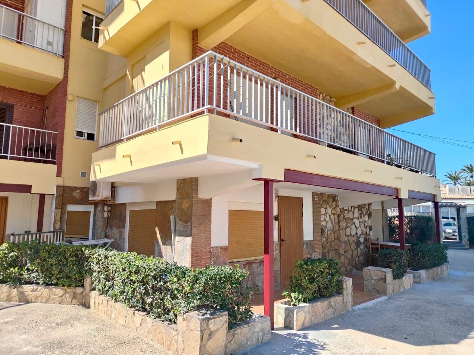 Piso de 2 habitaciones en Dénia en venta con garaje - 169.000 € (Ref: 9489925)