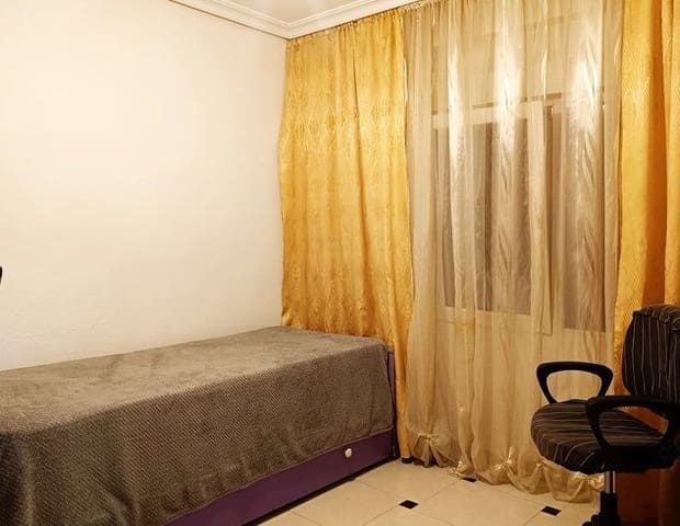 3 soveværelse Lejlighed til salg i Centro Urbano, Dénia - € 186.000 (Ref: 9489927)