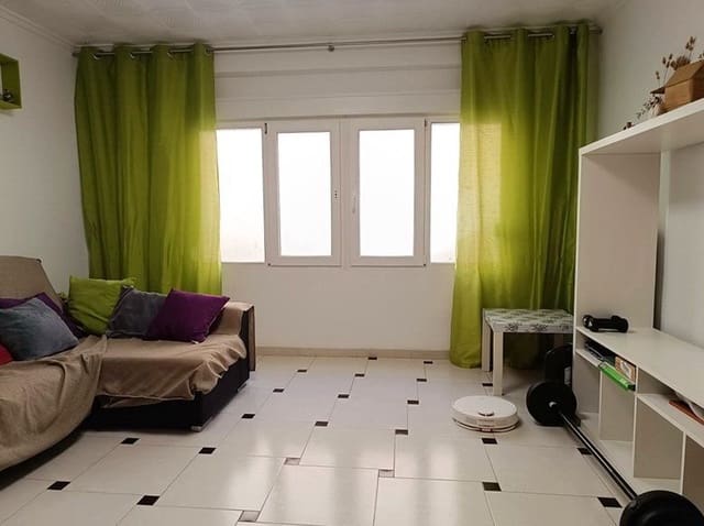 3 soveværelse Lejlighed til salg i Centro Urbano, Dénia - € 186.000 (Ref: 9489927)