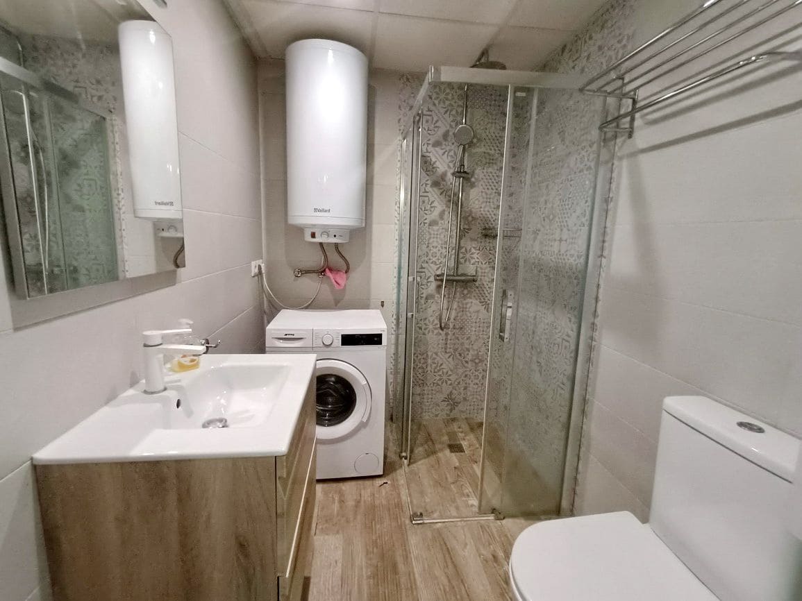 Pareado de 2 habitaciones en Dénia en venta con garaje - 205.000 € (Ref: 9489931)