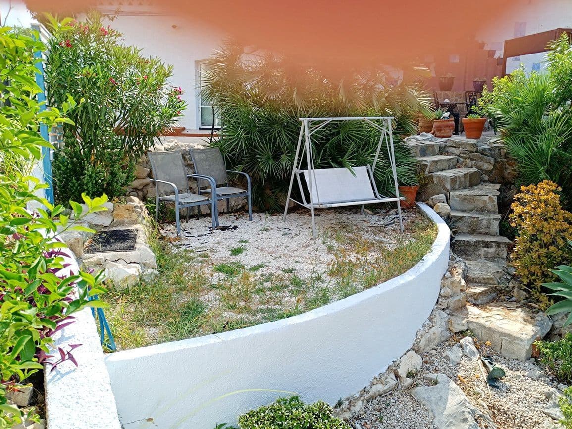 Pareado de 2 habitaciones en Dénia en venta con garaje - 205.000 € (Ref: 9489931)