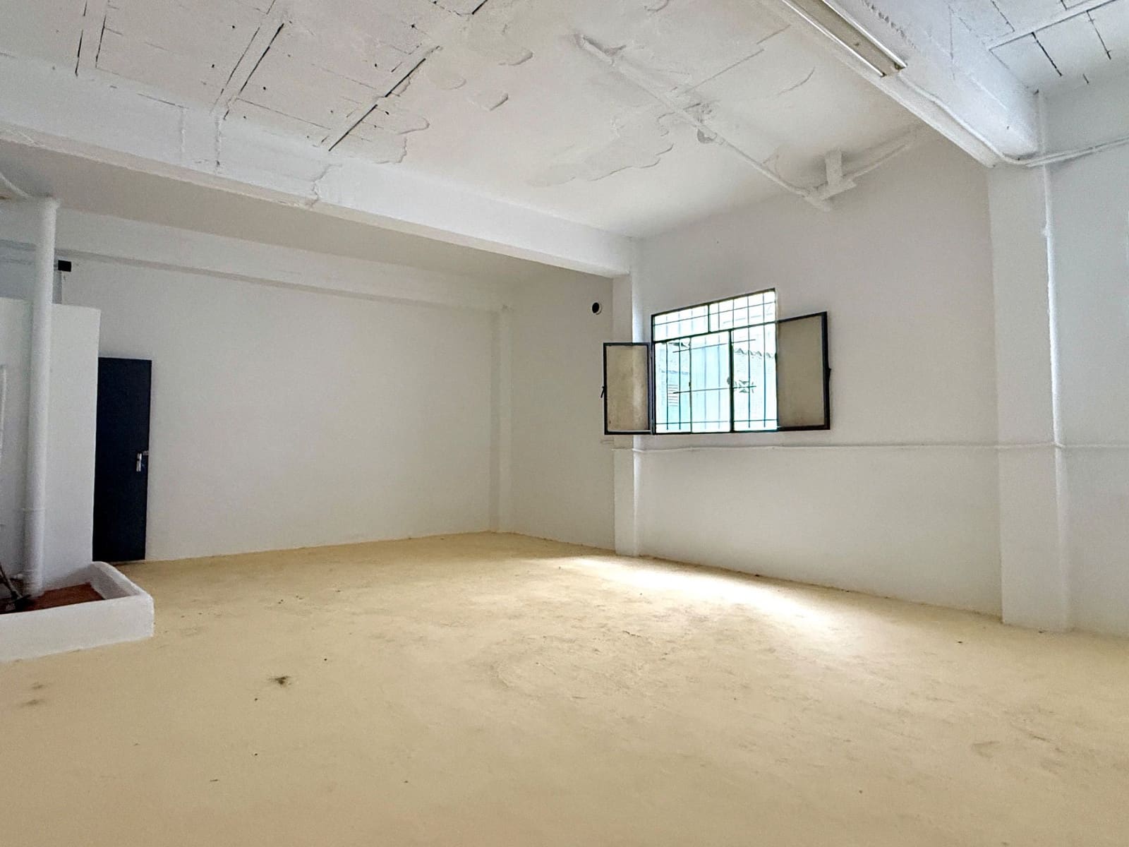 1 sovrum Kommersiell till salu i Denia - 150 000 € (Ref: 9533195)