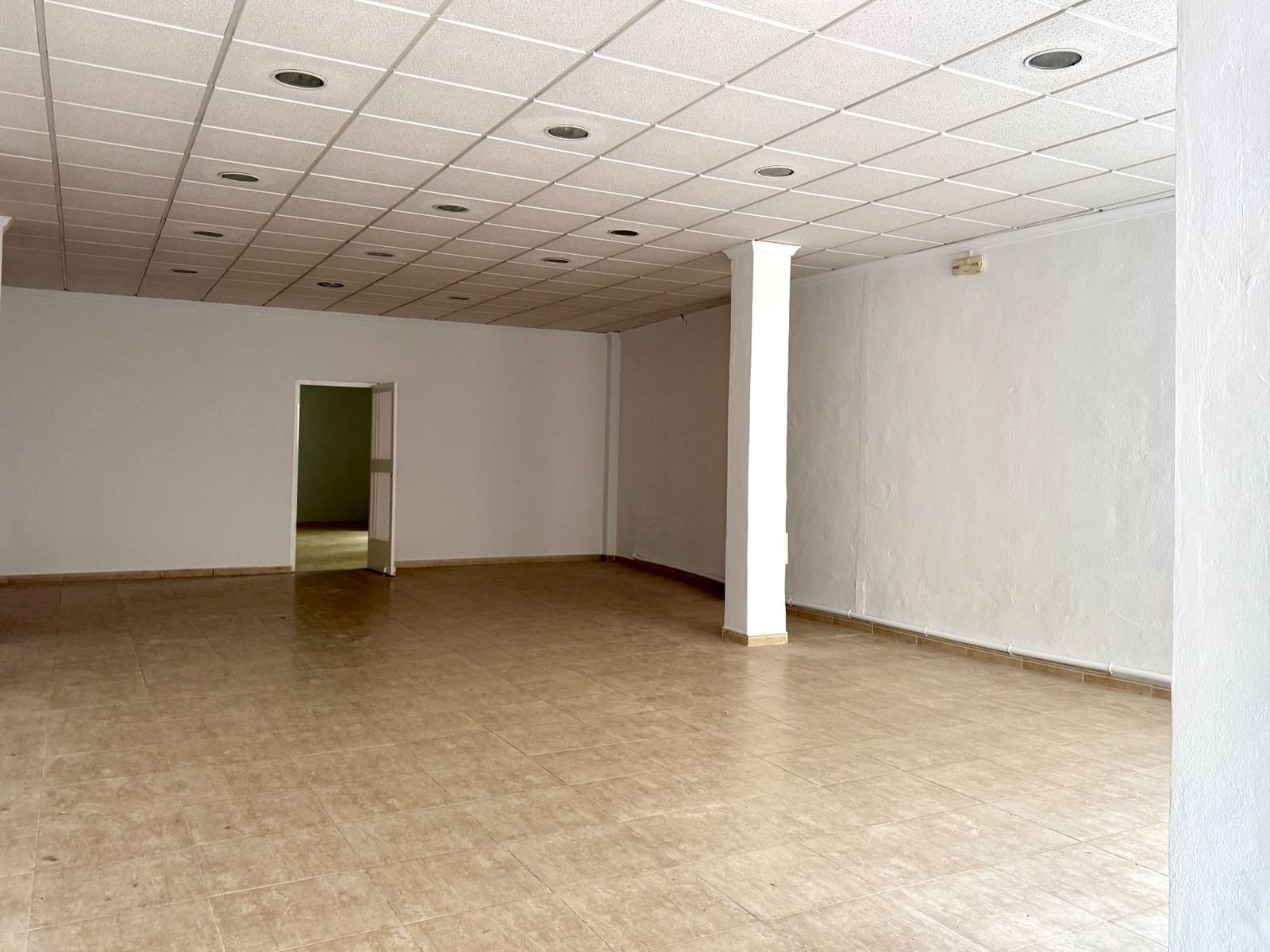 1 sovrum Kommersiell till salu i Denia - 150 000 € (Ref: 9533195)