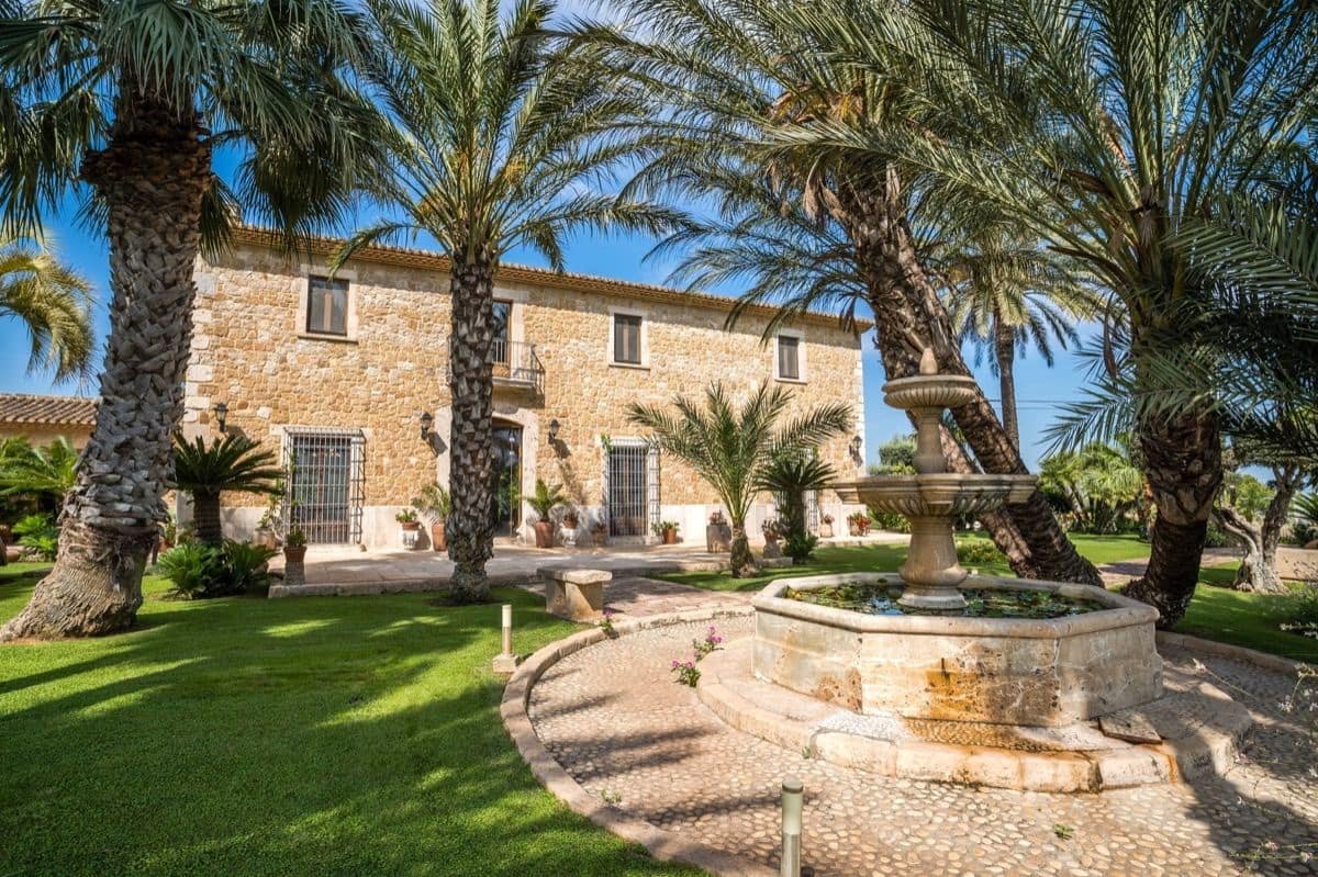 7 soverom Villa til salgs i Denia med svømmebasseng garasje - € 2 490 000 (Ref: 9543049)