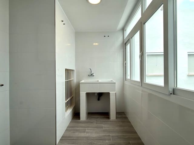 4 Zimmer Wohnung zu vermieten in El Puerto, Dénia - 1.500 € (Ref: 9554557)