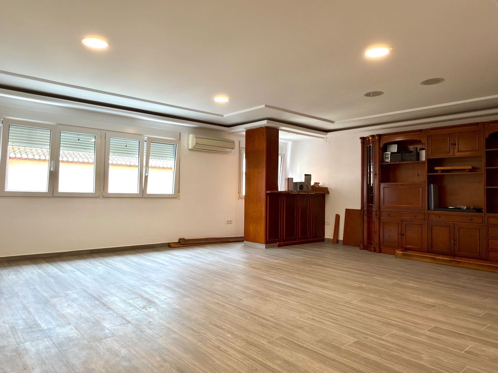 4 Zimmer Wohnung zu vermieten in Denia - 1.500 € (Ref: 9554557)