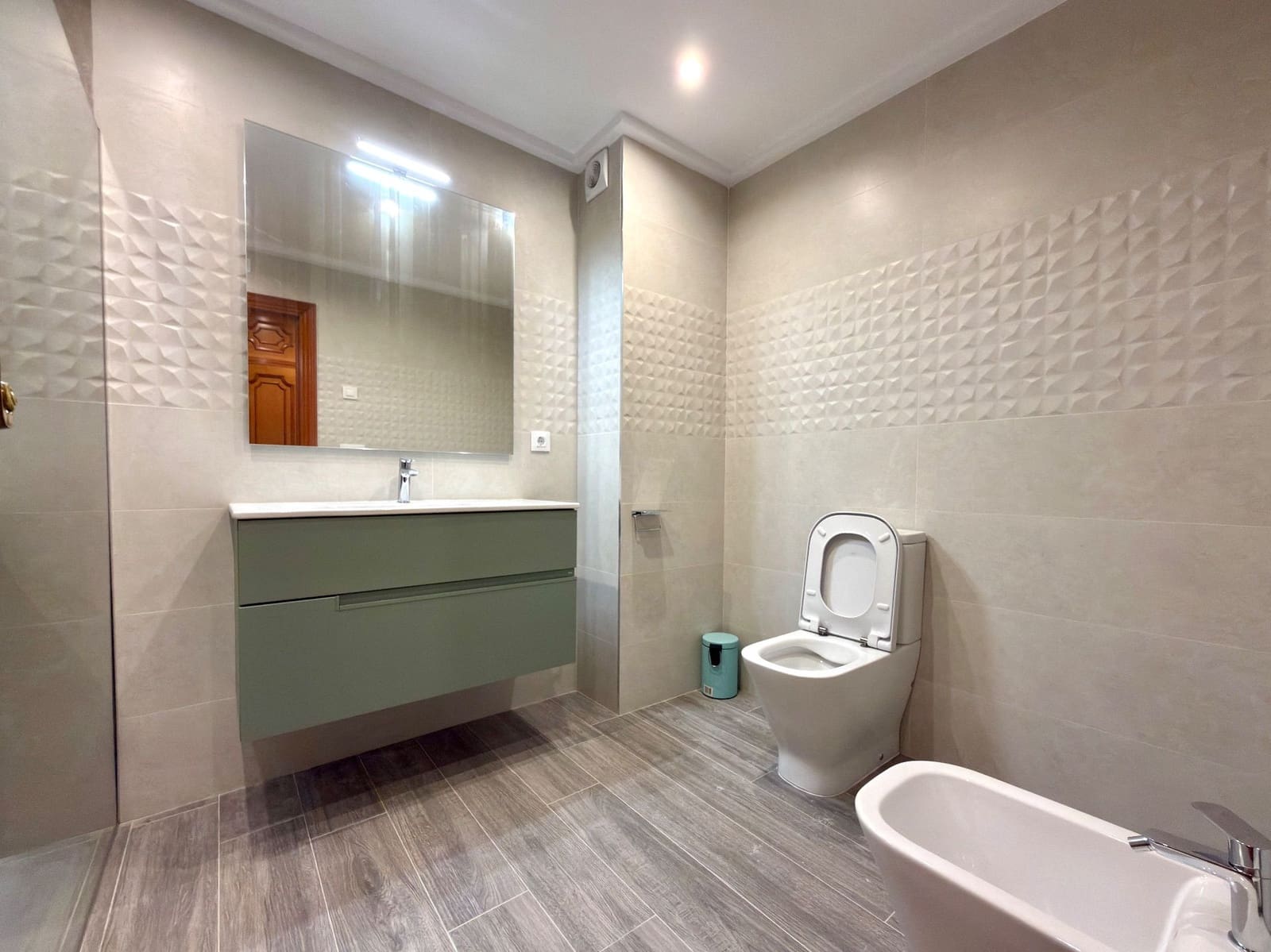 4 Zimmer Wohnung zu vermieten in Denia - 1.500 € (Ref: 9554557)