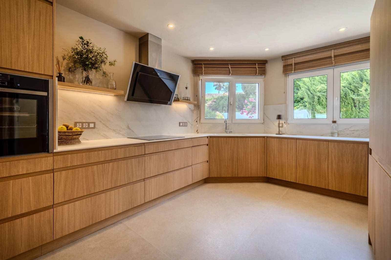 4 makuuhuone Huvila myytävänä paikassa Denia mukana uima-altaan 
autotalli - 1 290 000 € (Ref: 9585385)