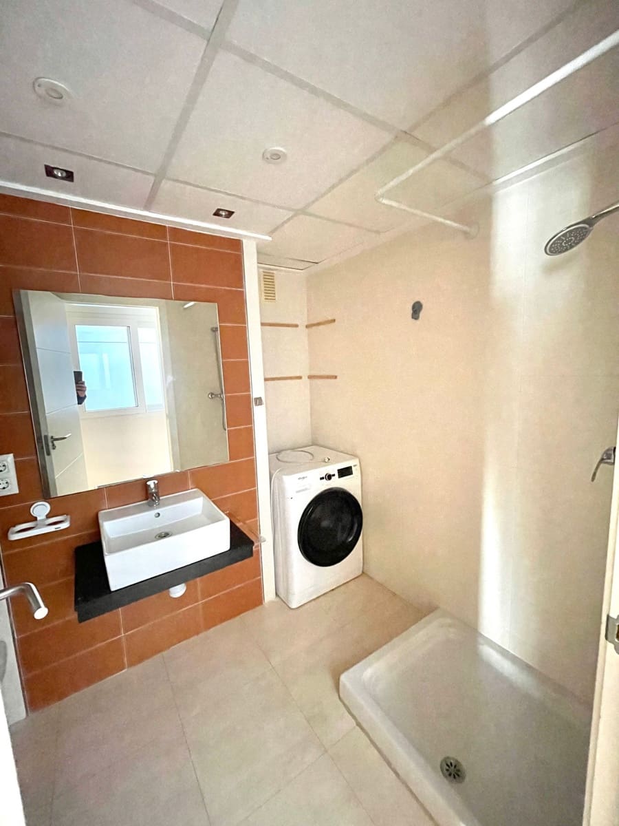 3 makuuhuone Asunto myytävänä paikassa Denia mukana 
autotalli - 280 000 € (Ref: 9585386)