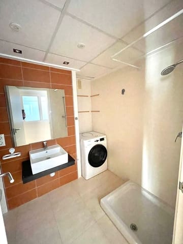 3 makuuhuone Asunto myytävänä paikassa Centro Urbano, Dénia mukana 
autotalli - 280 000 € (Ref: 9585386)