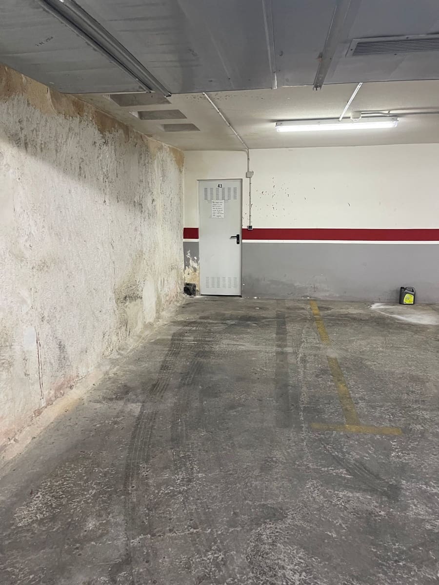 3 makuuhuone Asunto myytävänä paikassa Denia mukana 
autotalli - 280 000 € (Ref: 9585386)