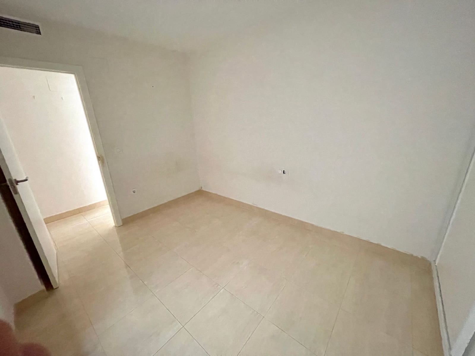 3 makuuhuone Asunto myytävänä paikassa Denia mukana 
autotalli - 280 000 € (Ref: 9585386)