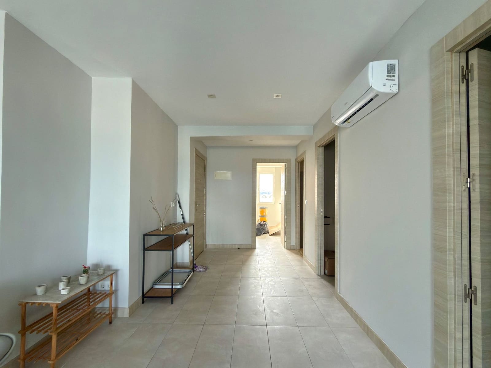 2 slaapkamer Flat te huur in Denia - € 1.300 (Ref: 9585387)