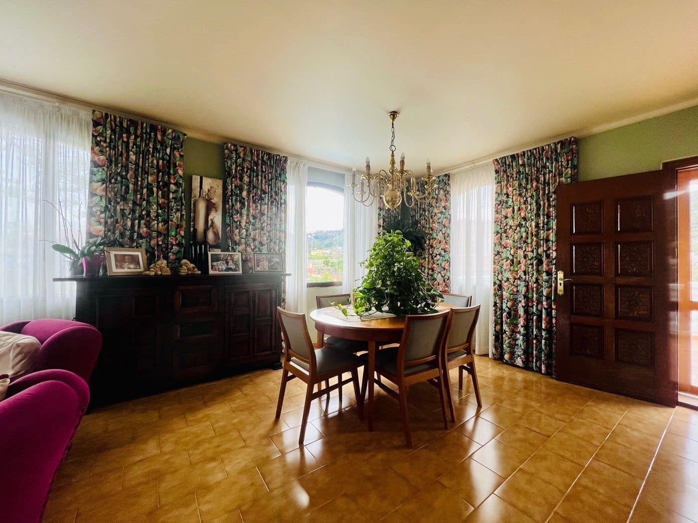 8 makuuhuone Huvila myytävänä paikassa Pedreguer mukana uima-altaan 
autotalli - 584 000 € (Ref: 9651228)