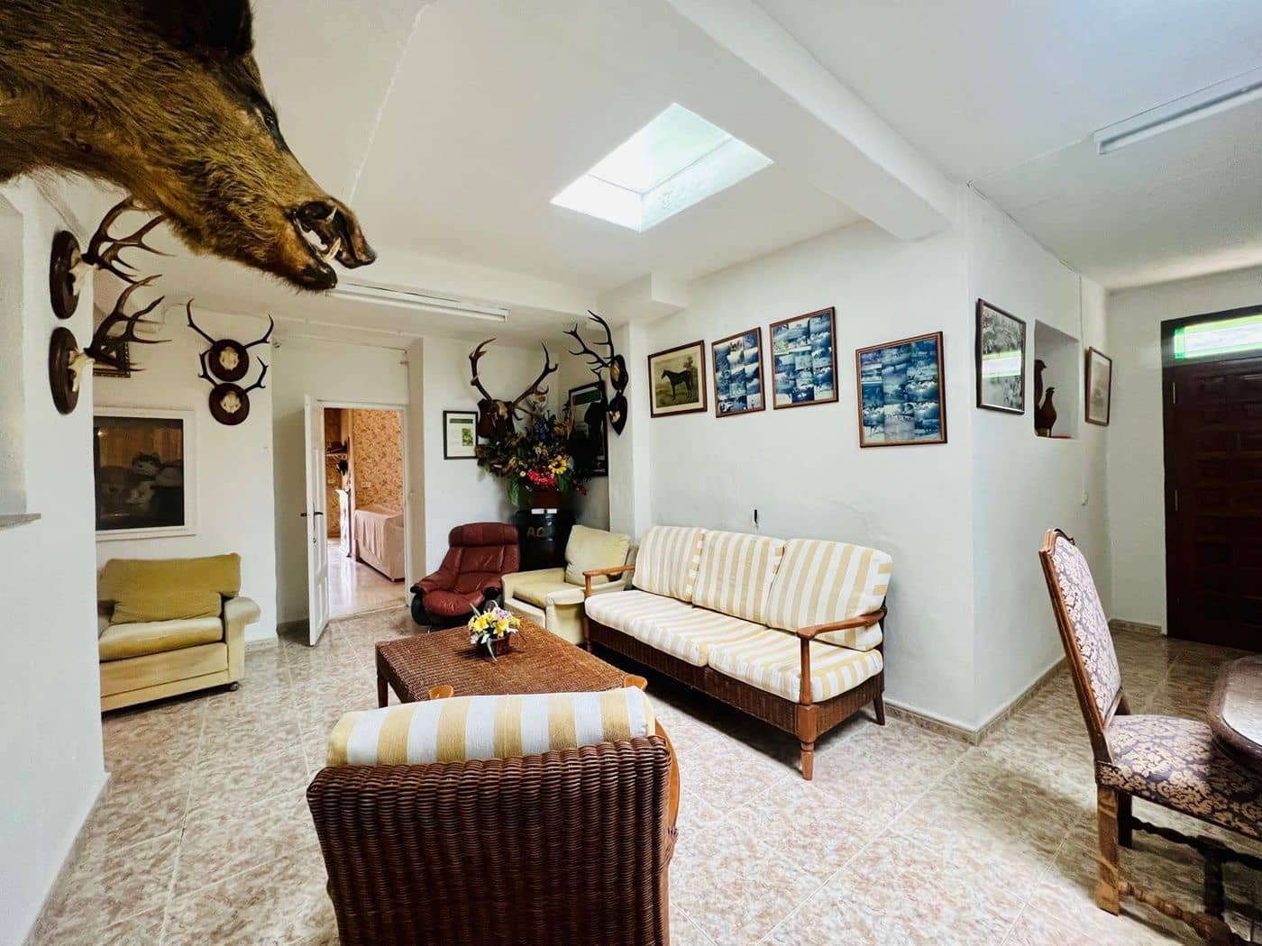 8 makuuhuone Huvila myytävänä paikassa Pedreguer mukana uima-altaan 
autotalli - 584 000 € (Ref: 9651228)