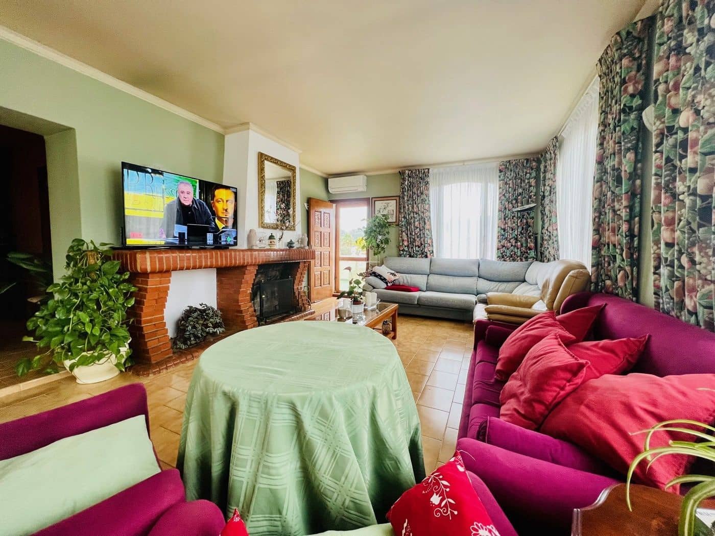 8 makuuhuone Huvila myytävänä paikassa Pedreguer mukana uima-altaan 
autotalli - 584 000 € (Ref: 9651228)