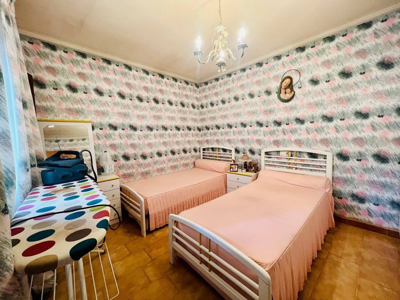 8 makuuhuone Huvila myytävänä paikassa Pedreguer mukana uima-altaan 
autotalli - 584 000 € (Ref: 9651228)