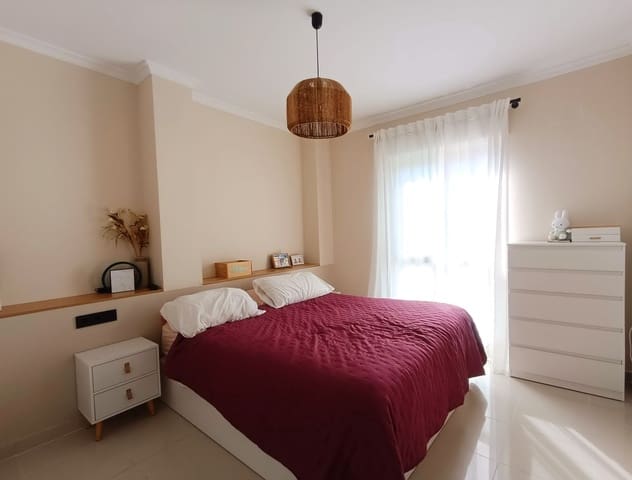 3 sypialnia Apartament na sprzedaż w Centro Urbano, Dénia z basenem - 365 000 € (Ref: 9673807)