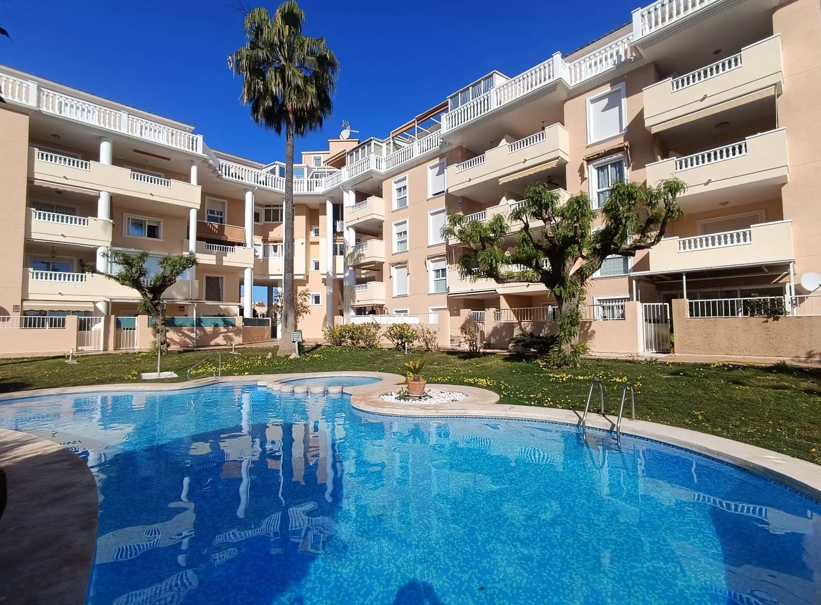 3 camera da letto Appartamento in vendita in Denia con piscina - 365.000 € (Rif: 9673807)