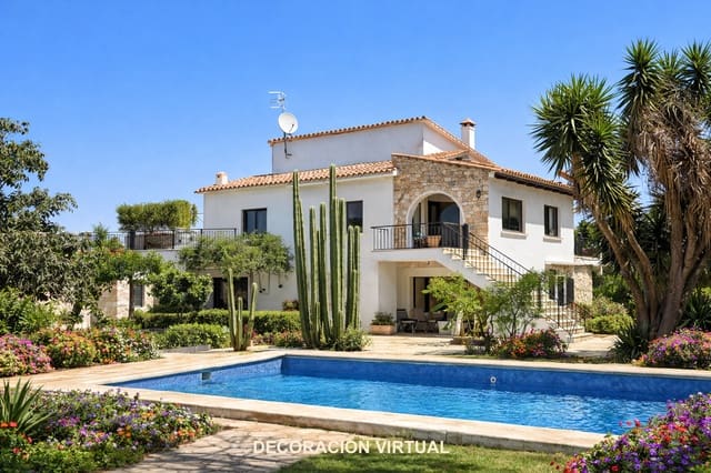 Chalet de 6 habitaciones en El Montgó, Dénia en venta con piscina garaje - 690.000 € (Ref: 9694707)