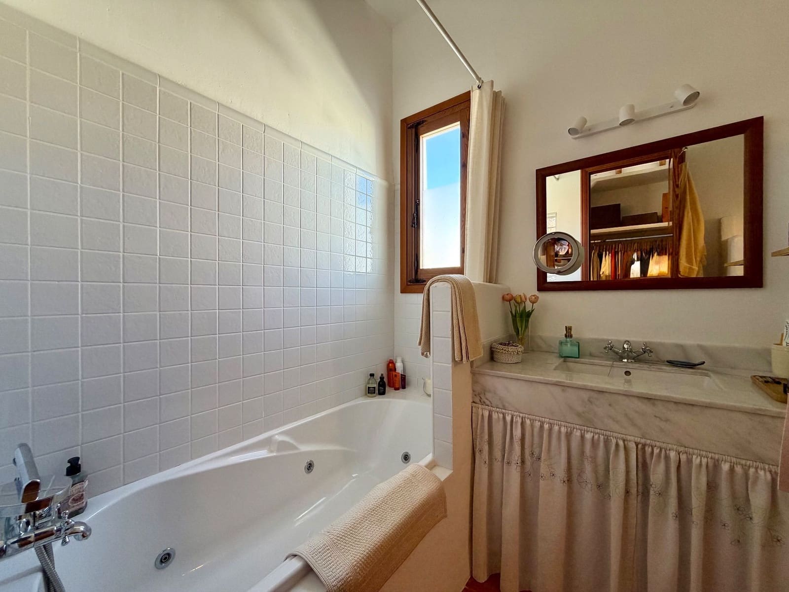 4 soveværelse Semi-Rækkehus til salg i La Xara med garage - € 525.000 (Ref: 9694708)