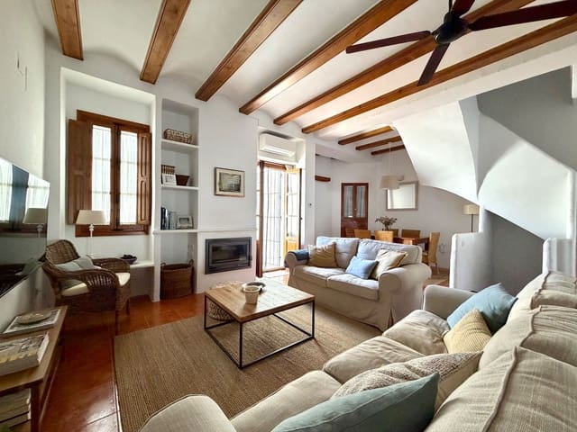 4 soveværelse Semi-Rækkehus til salg i La Xara, Dénia med garage - € 525.000 (Ref: 9694708)