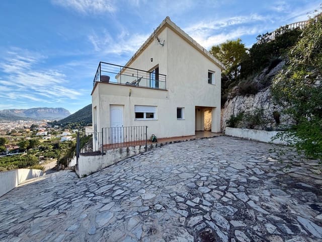 3 bedroom Villa for sale in Pedreguer with pool garage - € 475,000 (Ref: 9700430)