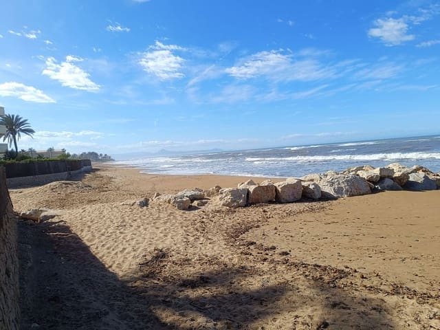 Apartamento de 2 habitaciones en El Palmar - Los Molinos, Dénia en venta con garaje - 195.000 € (Ref: 9741488)