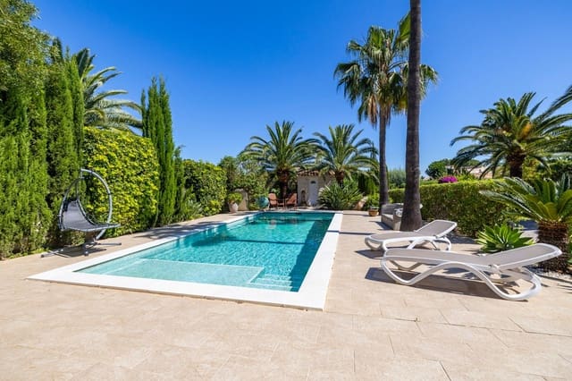 Chalet de 4 habitaciones en El Montgó, Dénia en venta con piscina garaje - 795.000 € (Ref: 9772675)