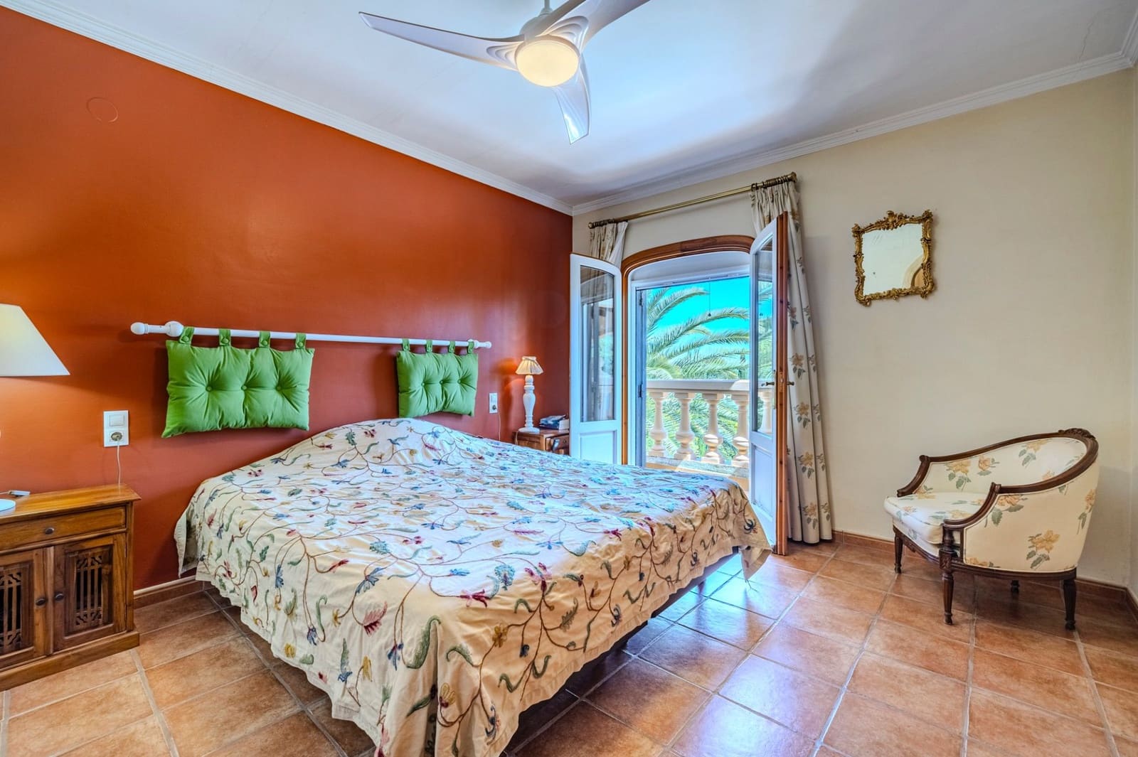Chalet de 4 habitaciones en Dénia en venta con piscina garaje - 795.000 € (Ref: 9772675)