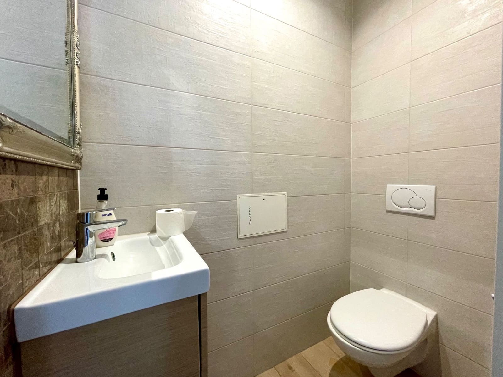 3 bedroom Commercial for rent in Ondara - € 950 (Ref: 9790235)