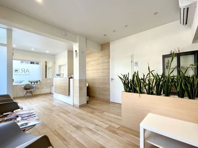 3 soverom Kommersiell til leie i Ondara - € 950 (Ref: 9790235)